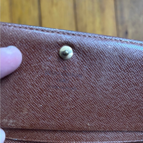 Louis Vuitton wallet - Picture 6 of 6